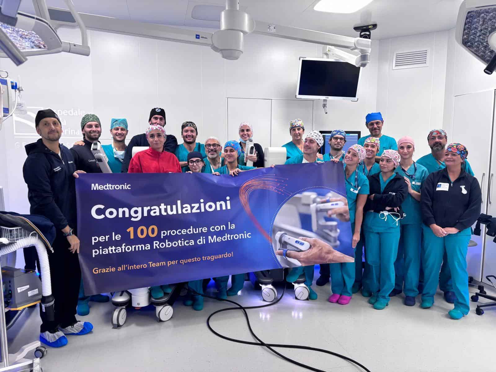 Ospedale Isola Tiberina: raggiunti i primi 100 interventi con la piattaforma robotica Hugo™ Medtronic